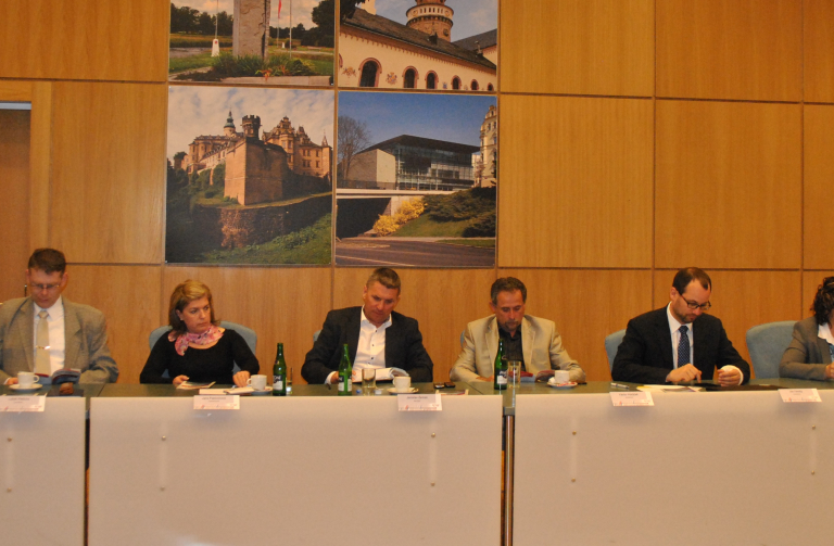 Na kraji se uskutečnilo setkání se senátory a poslanci zvolenými za Liberecký kraj 