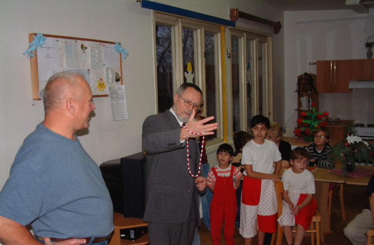 Hejtman přijel za dětmi z Dětského domova v Dubé