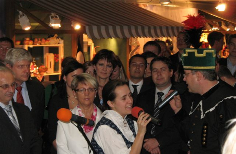 Slavnostní zahájení Krušnohorských vánočních trhů v Bruselu za účasti Libereckých zástupců 