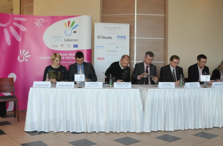 Poslední tisková konference před zahájením EYOWF 2011