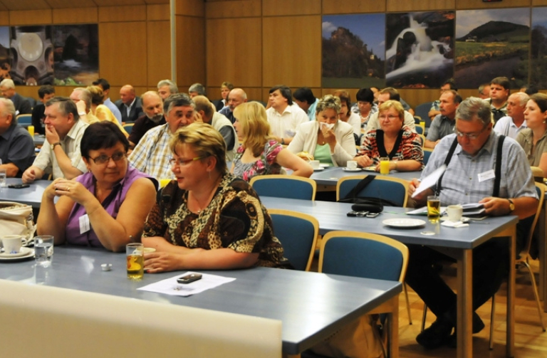 Starostové obcí a měst Libereckého kraje se setkají s Radou LK v sídle kraje.