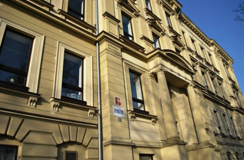 Tanvaldskou Obchodní akademii převezme Liberecký kraj