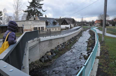Obnovená silnice v Heřmanicích má titul Česká dopravní stavba