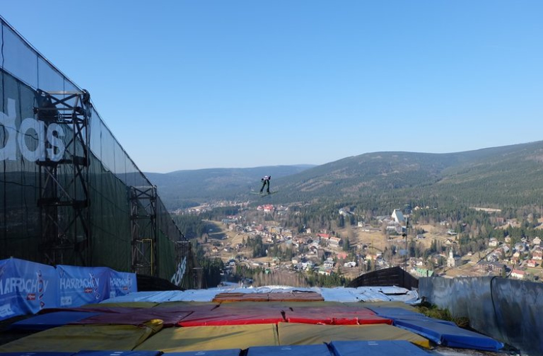 Skokanští reprezentanti přijedou v pondělí do Českého Dubu