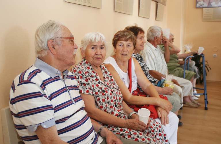 Na krajské sociální služby chybí pro letošek ještě devět milionů