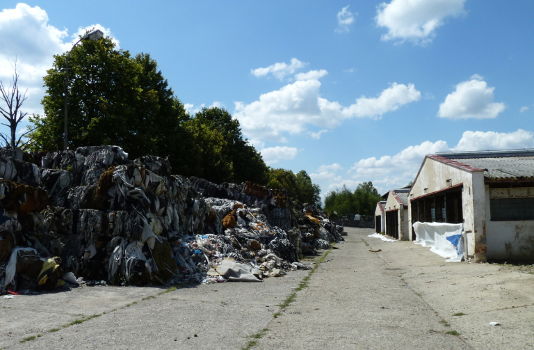 Likvidace zbývajících odpadů z Bulovky má začít v březnu