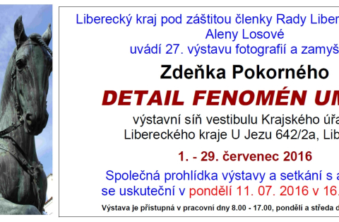 Vestibul krajského úřadu patří tvorbě fotografa Zdeňka Pokorného  