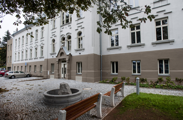 Jaroslav Svěcený zahraje Ve znamení tanga
