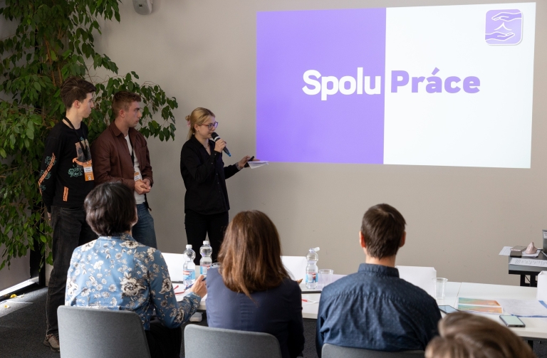 489959439 992965639480802 6337526925672802662 n